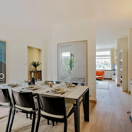 Charming House For 6 Persons With Sunny-Terrace In Knokke