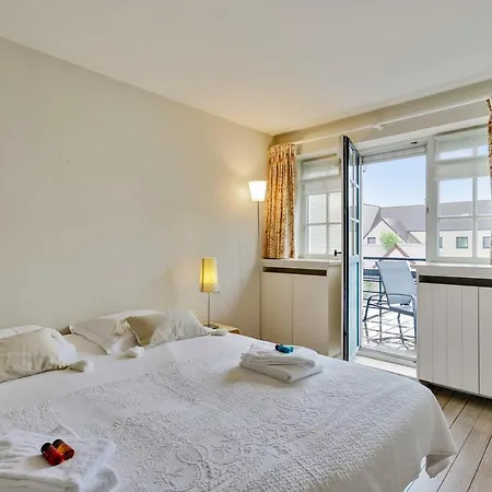 Charming House For 6 Persons With Sunny-Terrace In Knokke